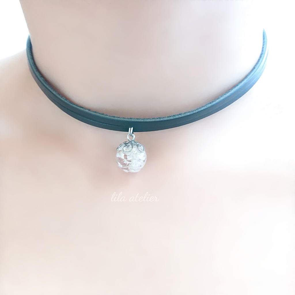 かすみ珠【白】チョーカー(金属アレルギー対応)