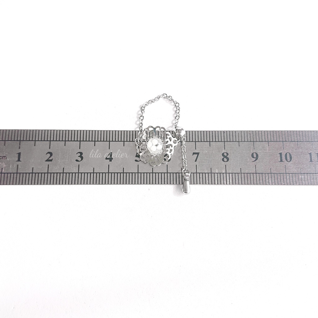 かすみ蔦葛【白】チェーンリング(金属アレルギー対応)