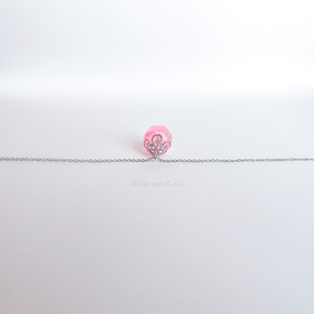 かすみ珠【桃】ペンダント(金属アレルギー対応)