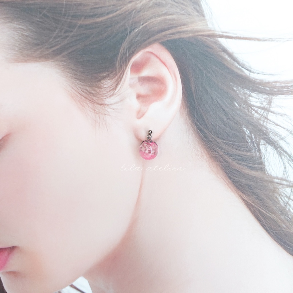 かすみ珠【桃】ピアス/イヤリング(金属アレルギー対応)