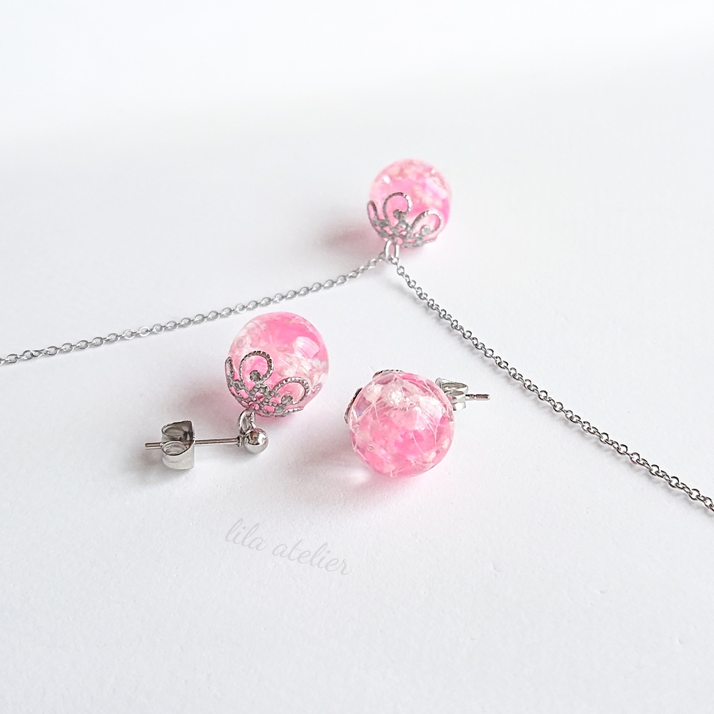 かすみ珠【桃】ピアス/イヤリング(金属アレルギー対応)