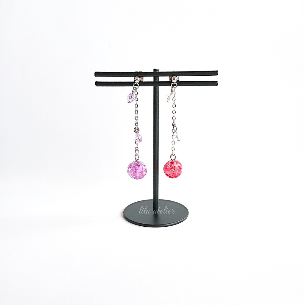 かすみ小珠【紅】ロングチェーンピアス/イヤリング(金属アレルギー対応)