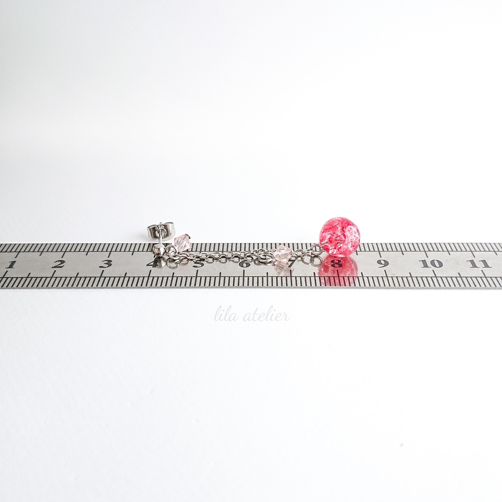 かすみ小珠【紅】ロングチェーンピアス/イヤリング(金属アレルギー対応)