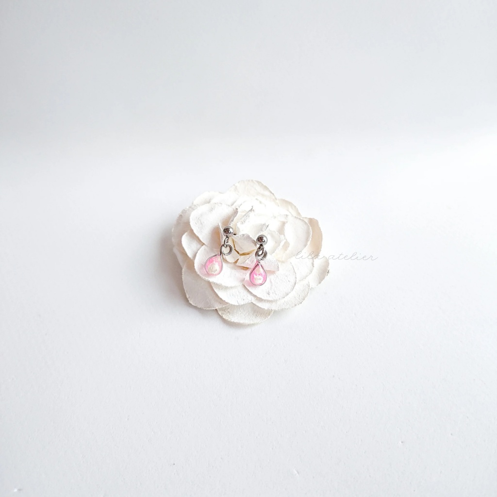 かすみ雫【桃】ピアス/イヤリング