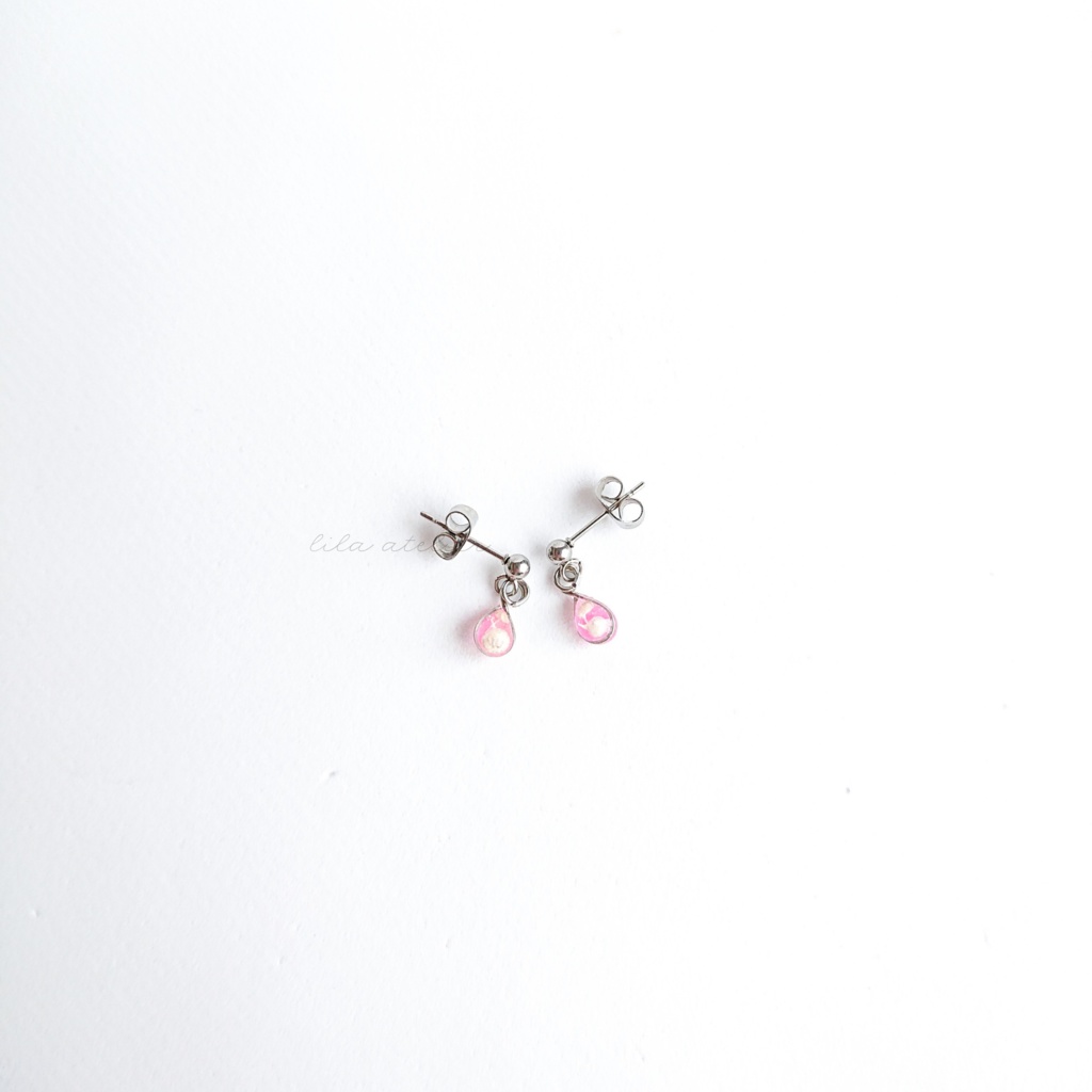 かすみ雫【桃】ピアス/イヤリング