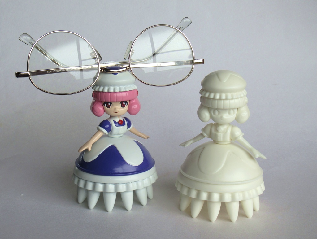 「ふるーるん るんるん」クラゲメイドちゃん