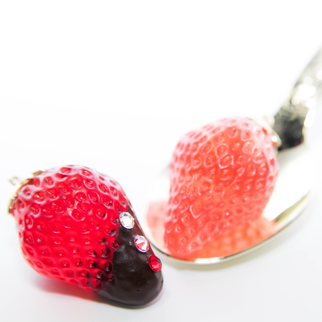 スイーツアクセサリー Strawberry