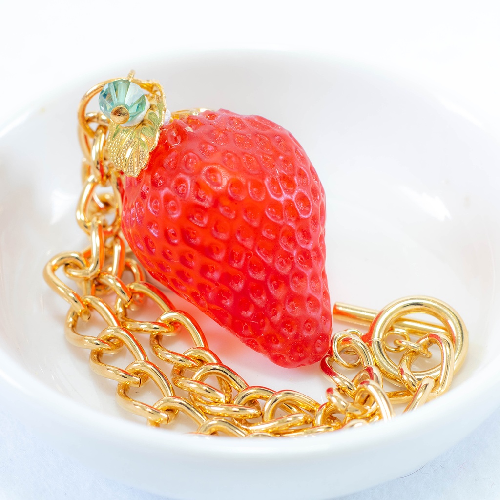 スイーツアクセサリー Strawberry