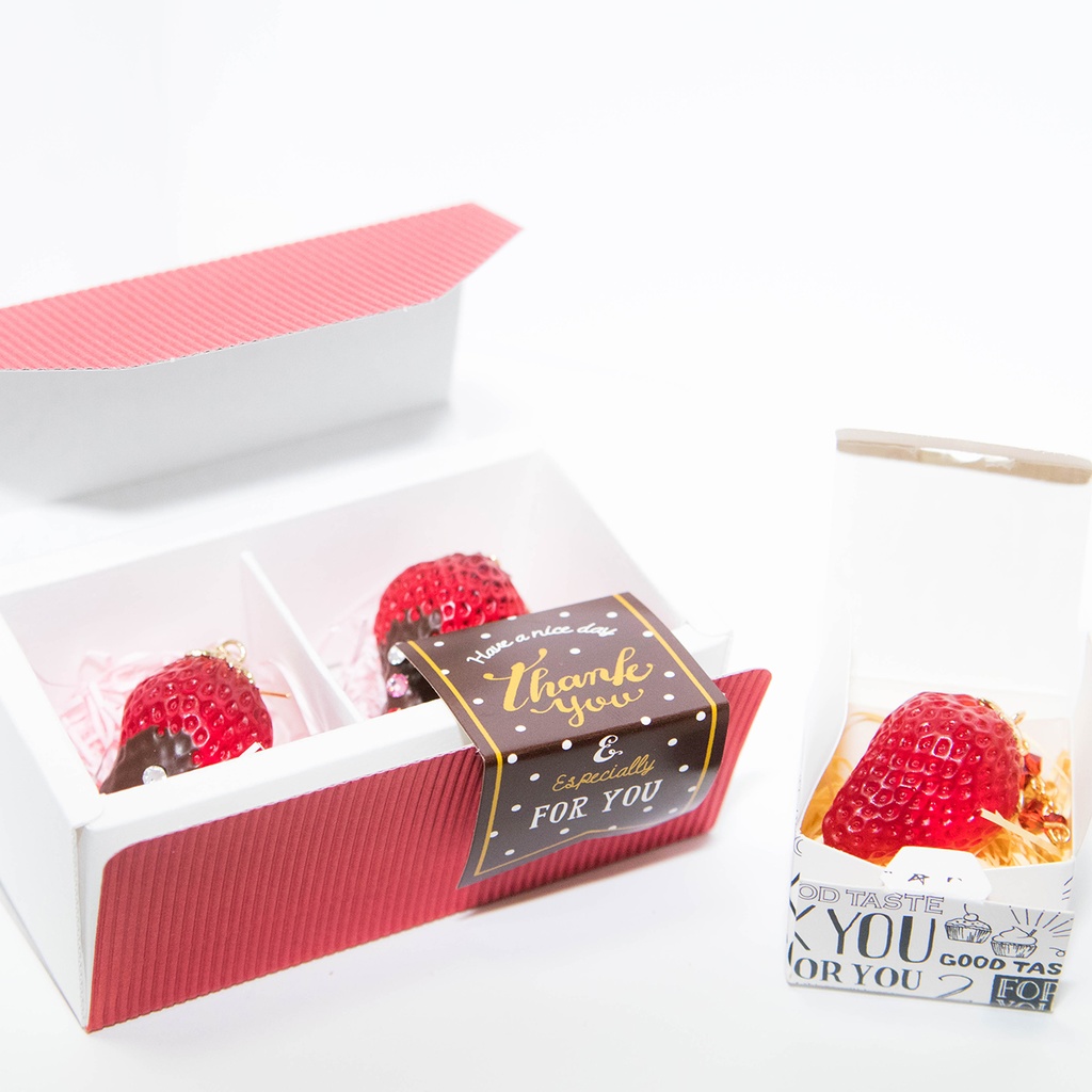 スイーツアクセサリー Strawberry