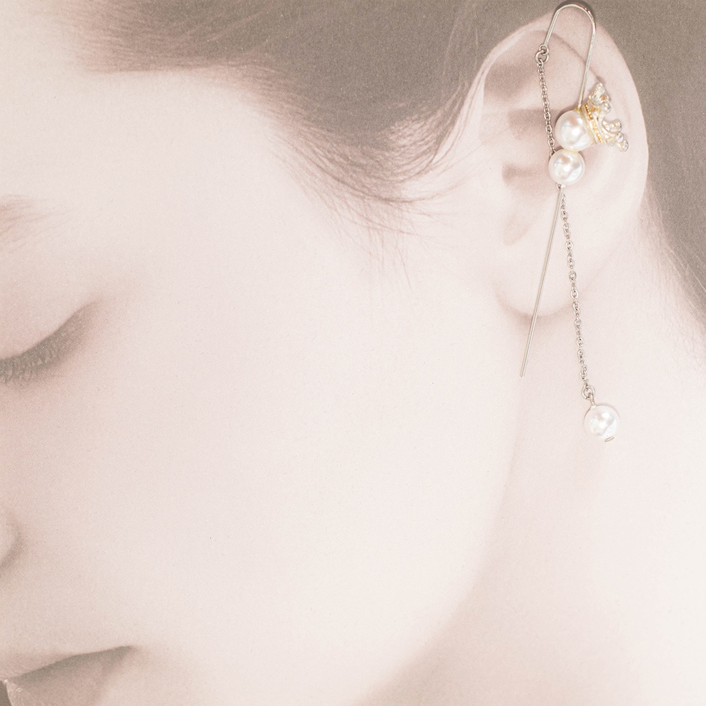 クローラーフックピアス パールと王冠