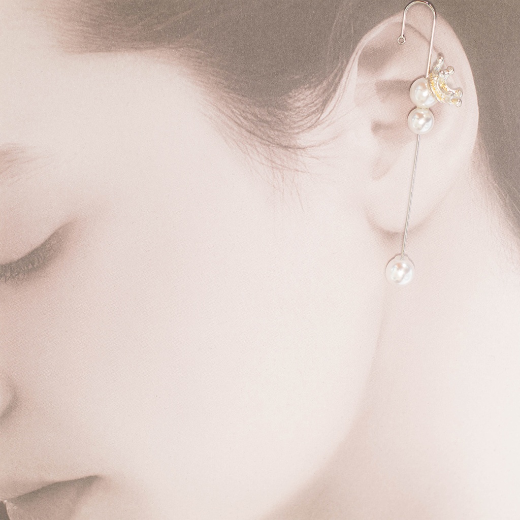 クローラーフックピアス パールと王冠