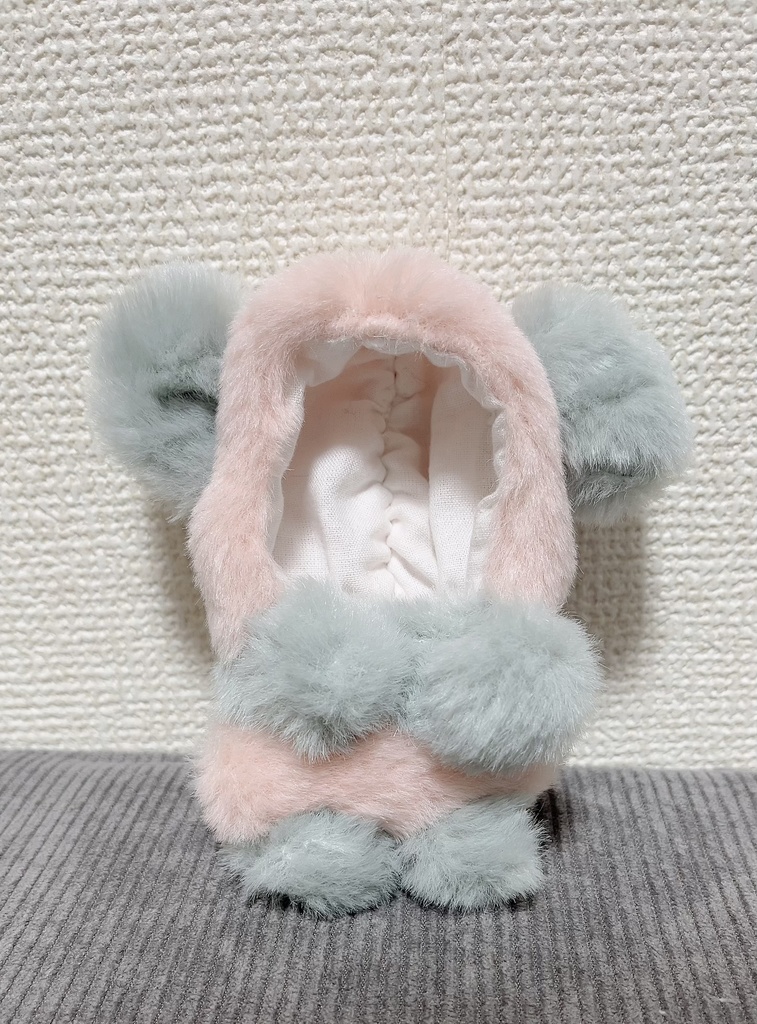 赤ちゃんパンダ