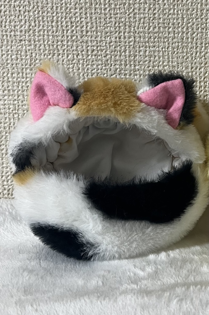 三毛猫着ぐるみ