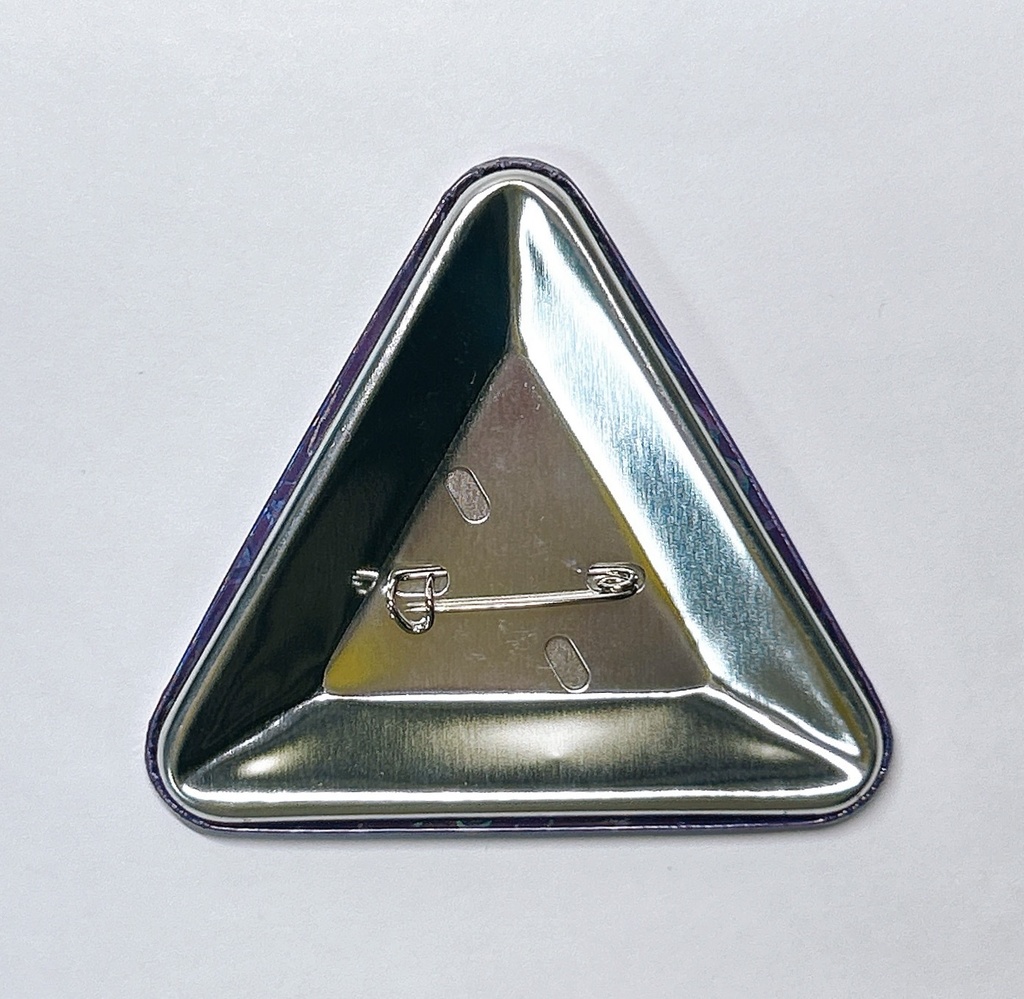 【三角形缶バッジ】ベクター様捕獲缶バッジ