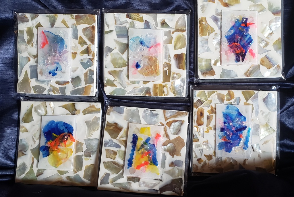 プラ板アート【石に座る光】44パターン