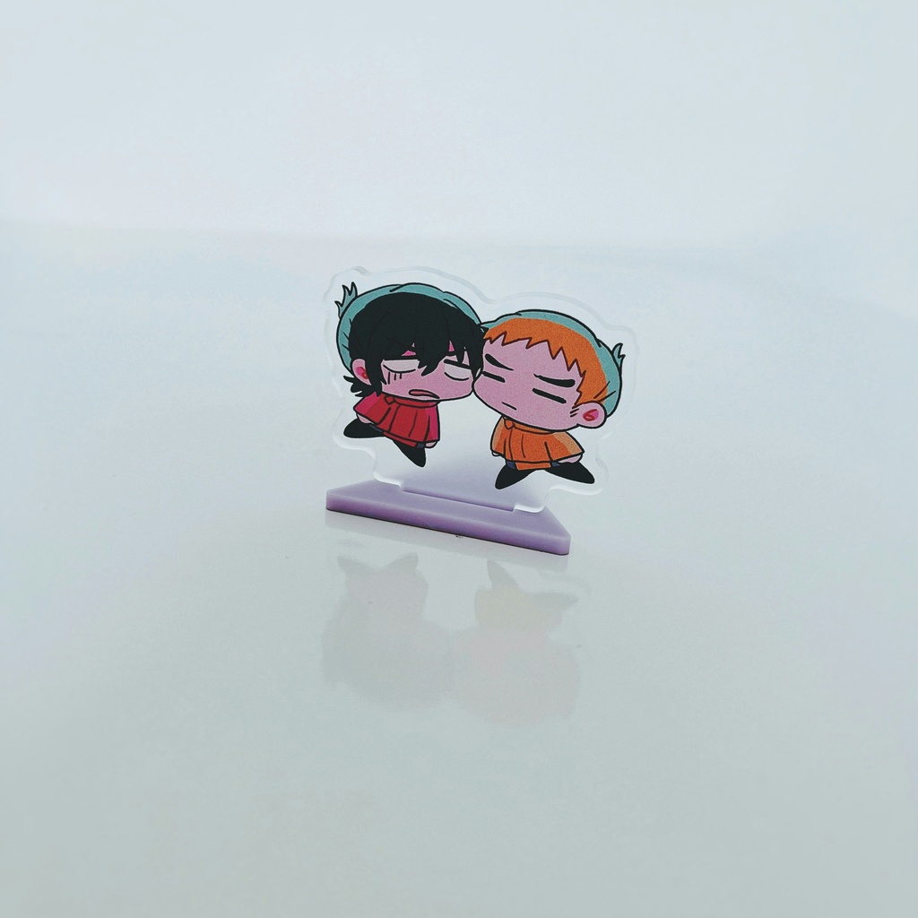 ほっぺたくっつきナリヤスちゃんアクスタ