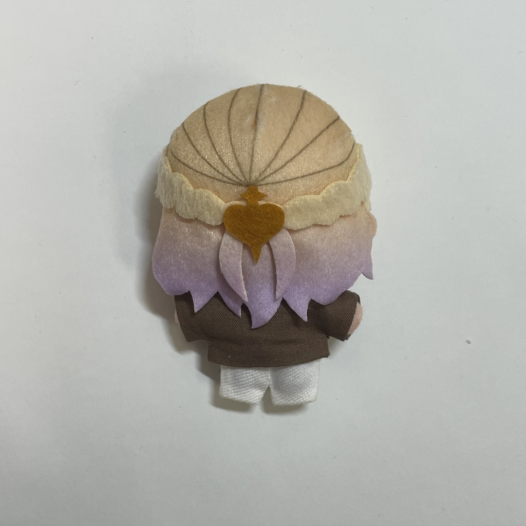 【12月】ブラウンシャツ