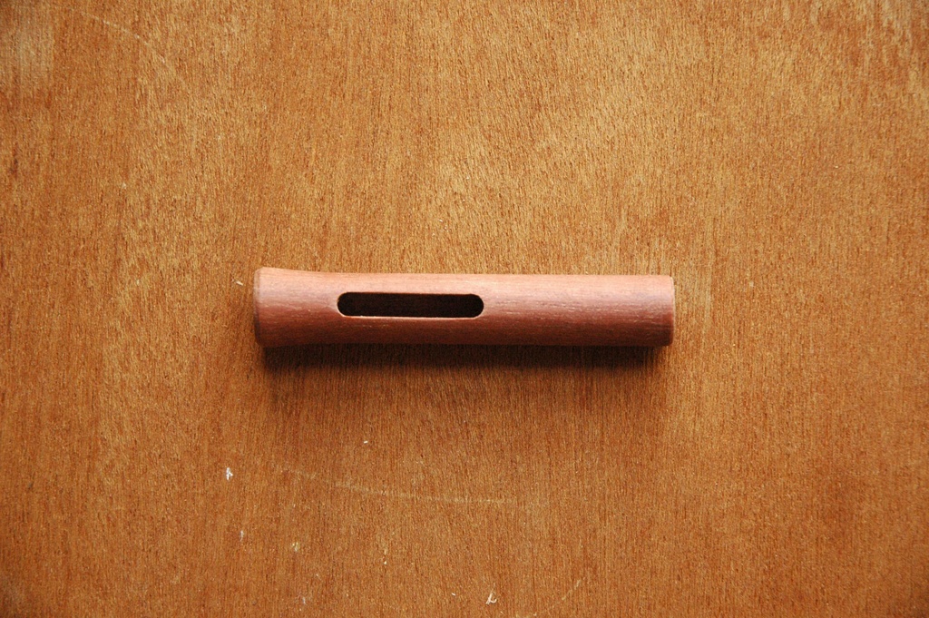 マニルカラ 《葉車堂 木製グリップ PRO 世界の銘木シリーズ》