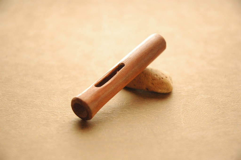 マニルカラ 《葉車堂 木製グリップ PRO 世界の銘木シリーズ》