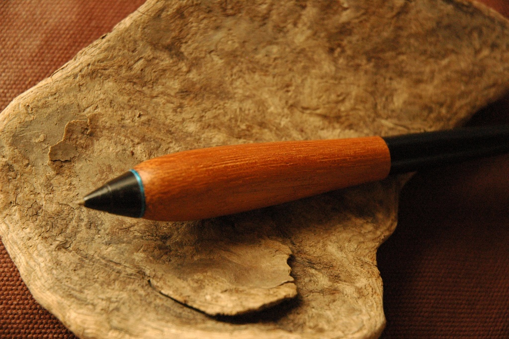 レンケ 《葉車堂 木製グリップ PRO 世界の銘木シリーズ》