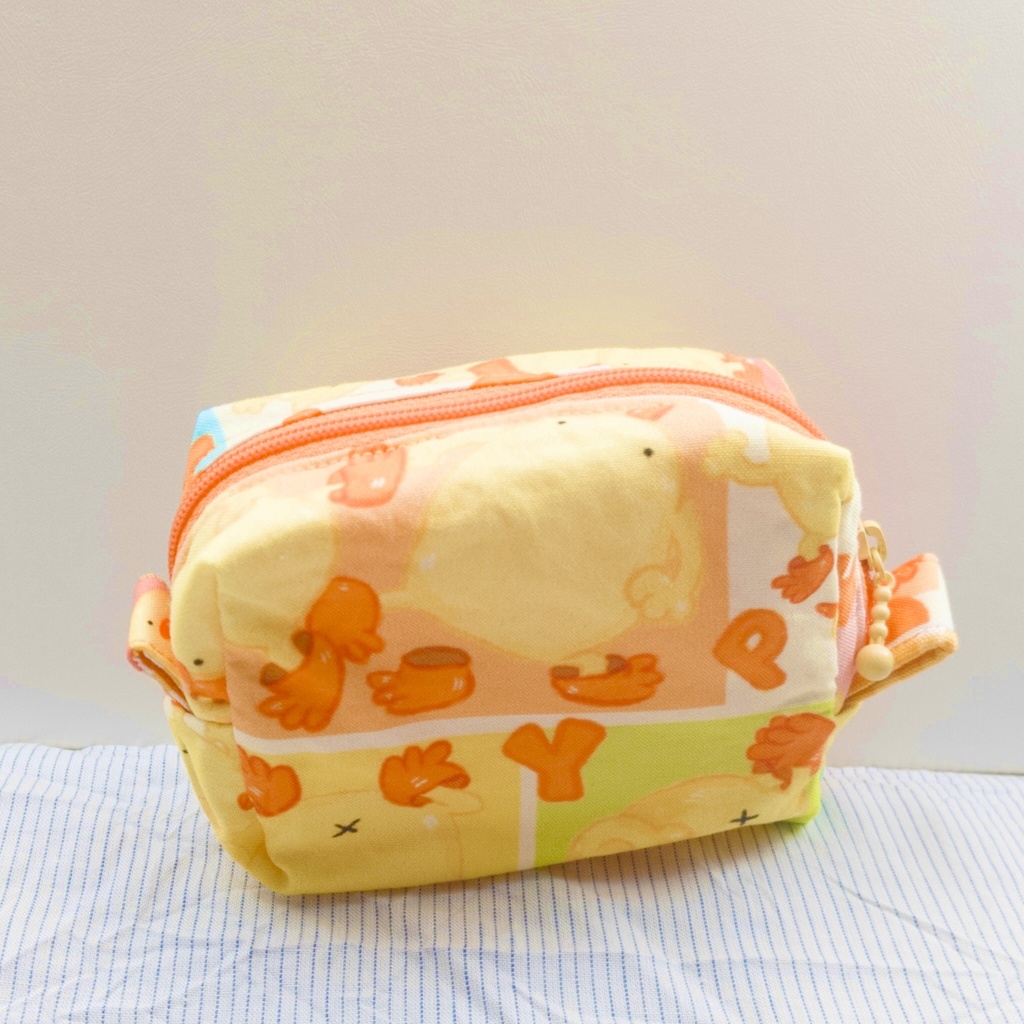 ひよこ人間ぴよぎっしりポーチ