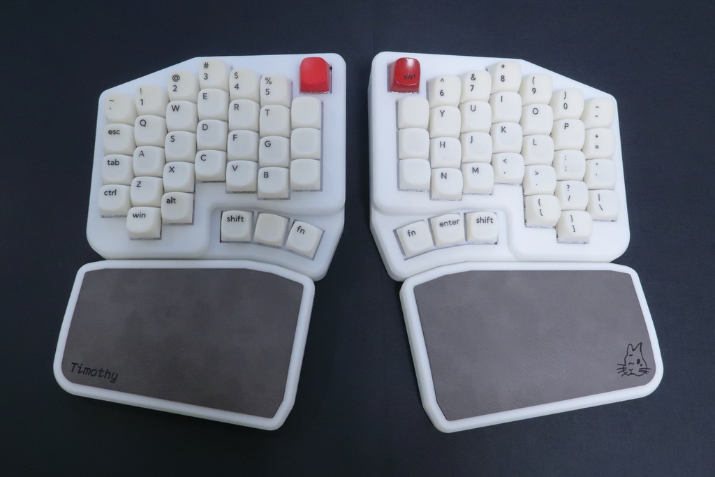 【販売終了】左右分離型自作キーボードキット - Timothy(チモシー)