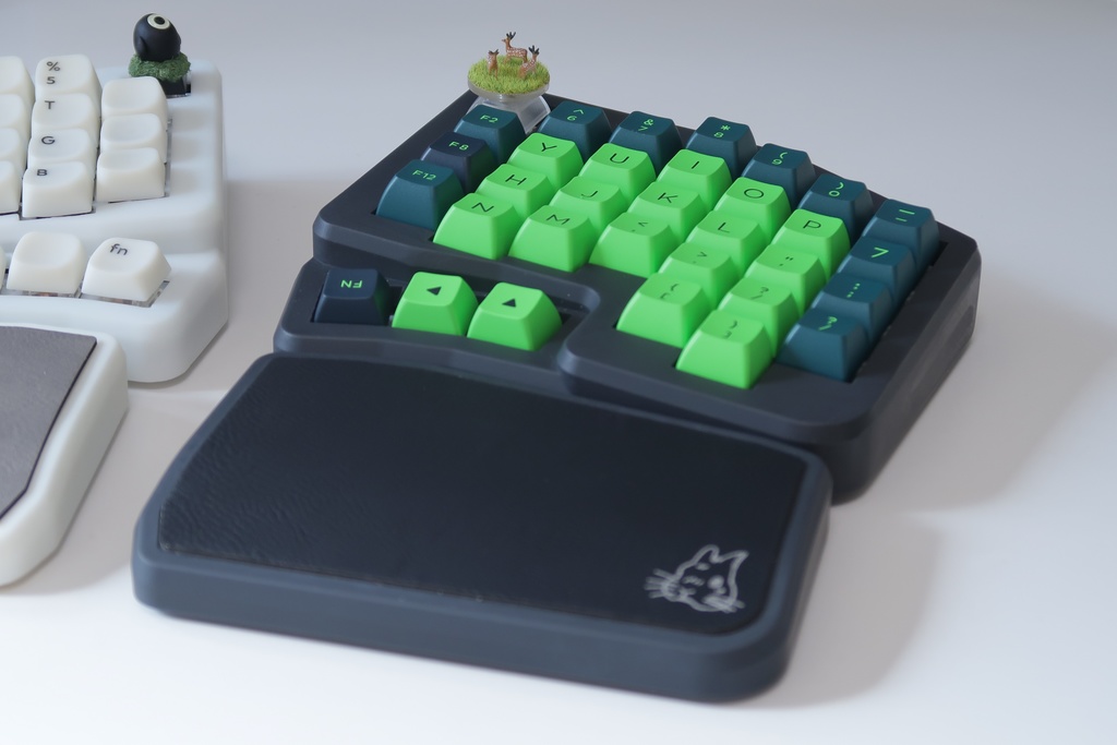 【販売終了】左右分離型自作キーボードキット - Timothy(チモシー)