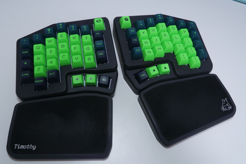 【販売終了】左右分離型自作キーボードキット - Timothy(チモシー)