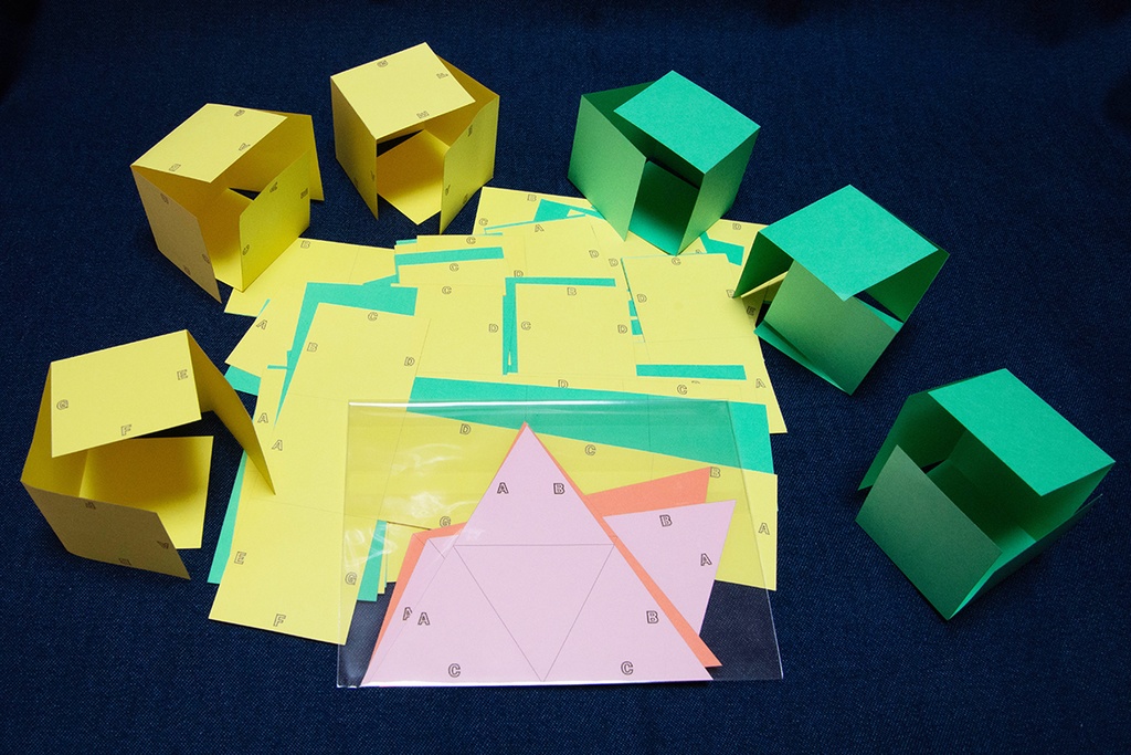 中学受験に役立つ　展開図　立方体11パターン＋正四面体2パターン　紙製　切り抜き