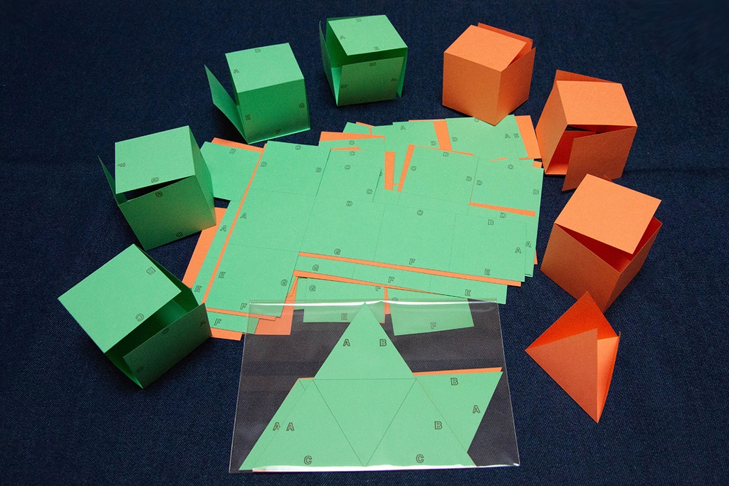 中学受験対策　空間図形の学習　展開図　立方体11パターン＋正四面体2パターン　紙製　切り抜き