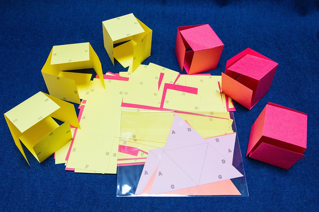 中学受験に役立つ　展開図　立方体11パターン＋正四面体2パターン　紙製　切り抜き