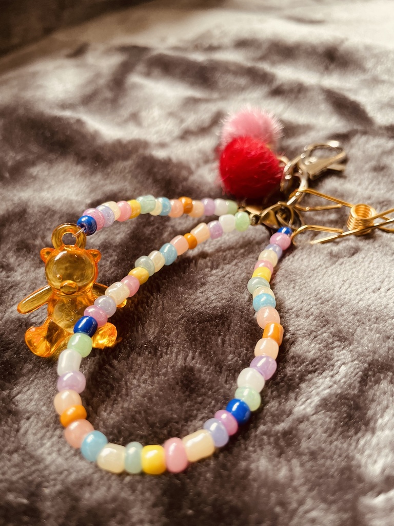 しゅりぺのハンドメイド　チャーム　キーホルダー