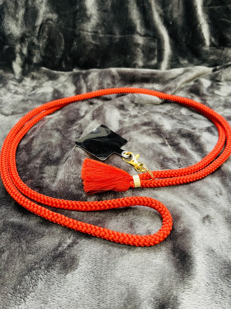 帯締めで作ったスマホショルダー しゅりぺのハンドメイド