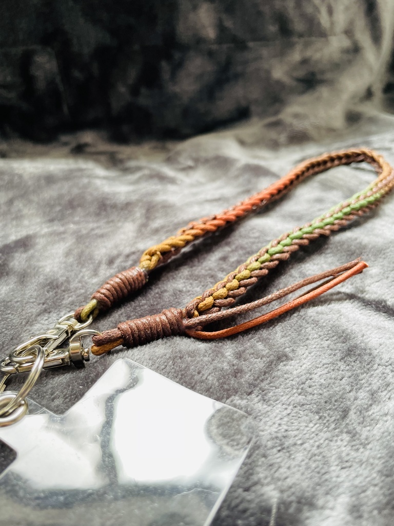 スマホストラップ　ブラウン&グラデーション　しゅりぺのハンドメイド　