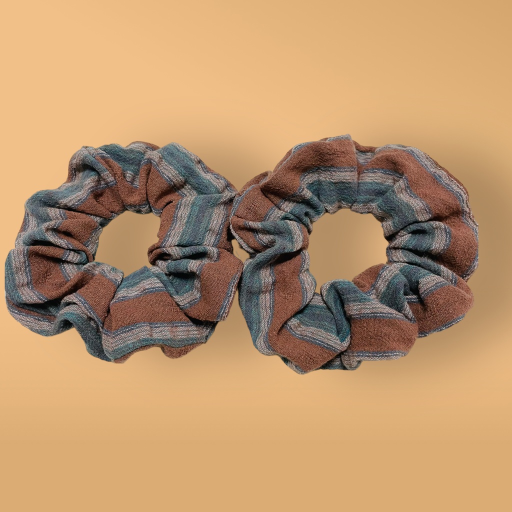 シュシュ2個セット しゅりぺハンドメイド