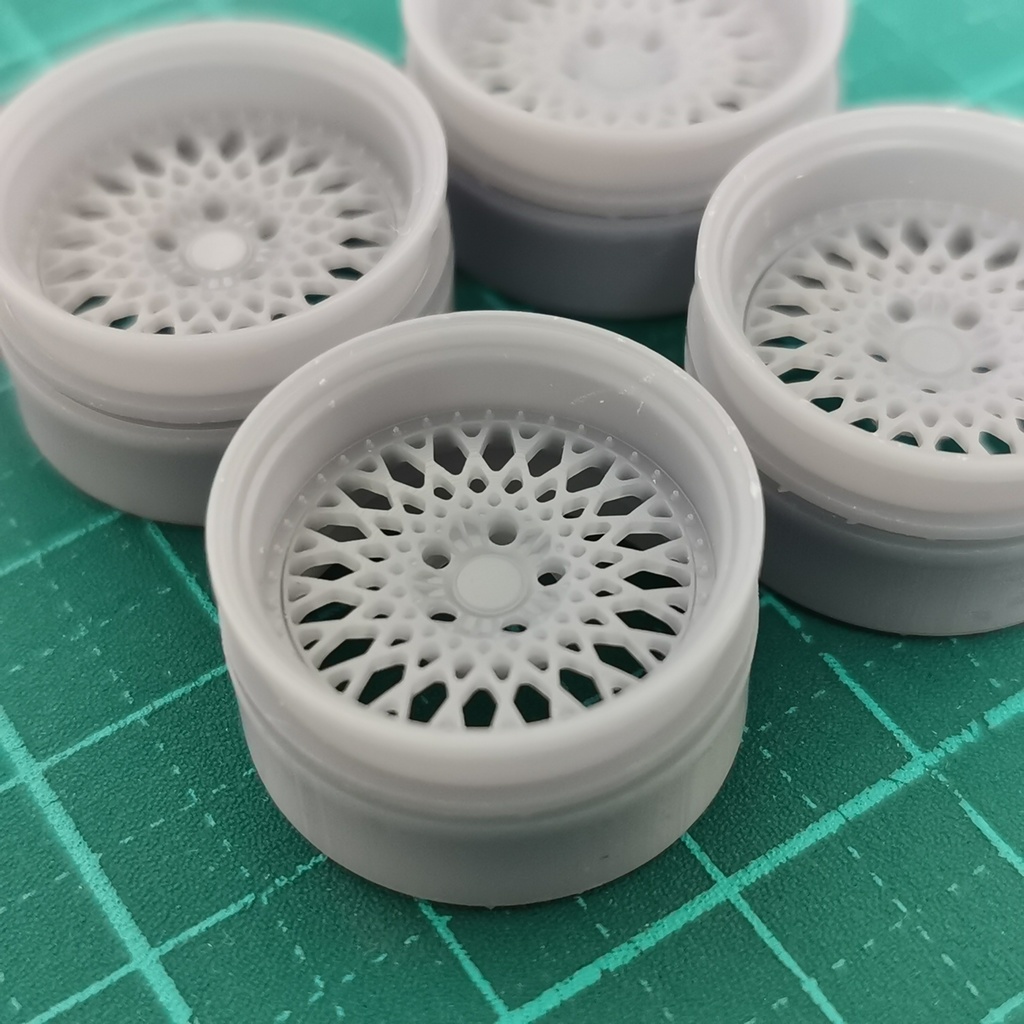 1/24 自作ホイール 18インチ RF-LHR18S-U40