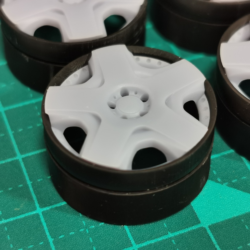 1/24 自作ホイール 20インチ LO-RSK620R-O