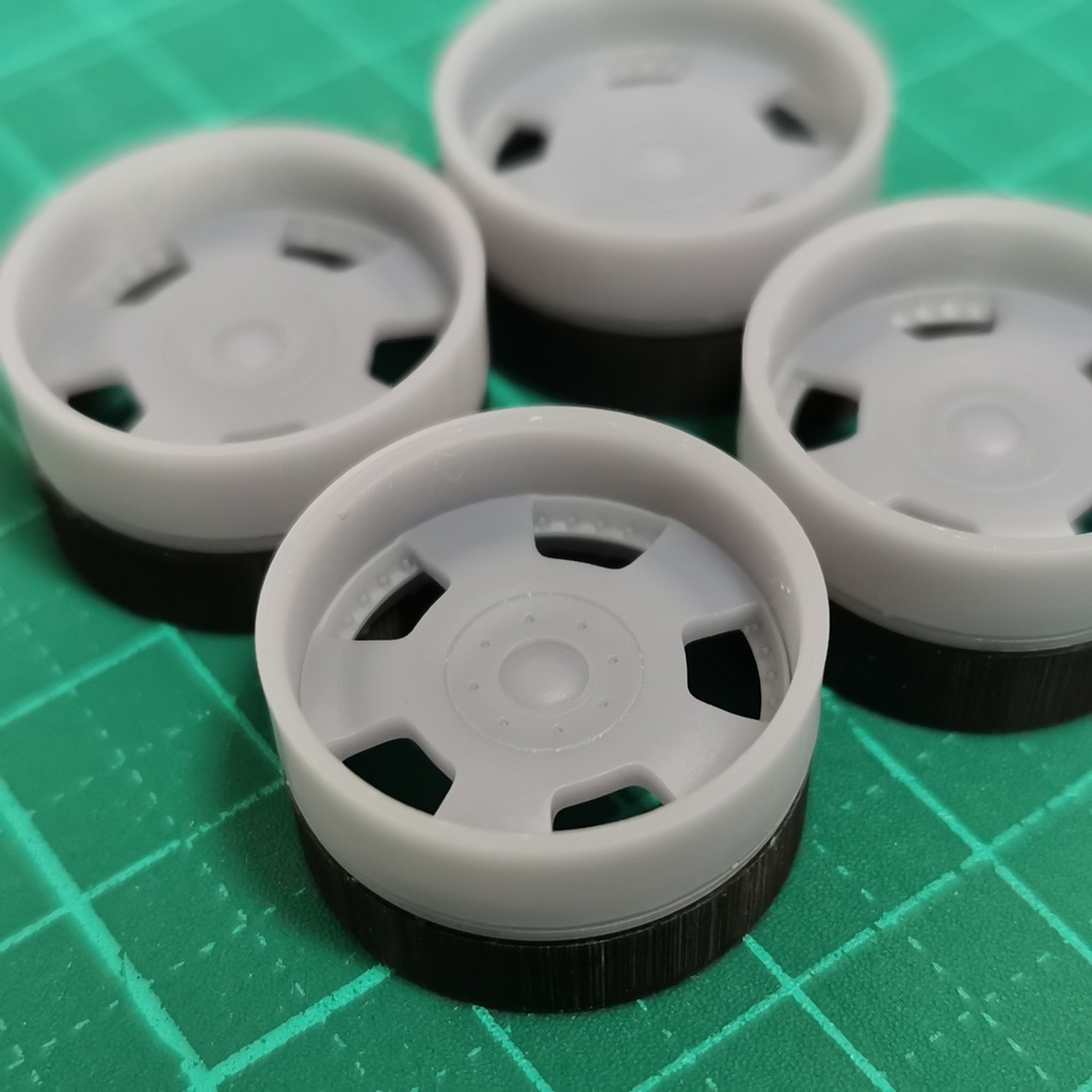 1/24 自作ホイール 18インチ SS-AGD18R