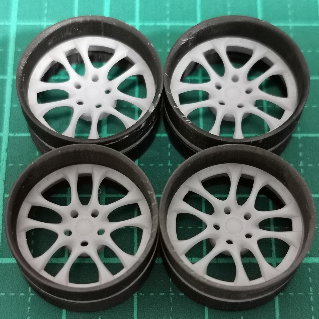 1/24 自作ホイール 18インチ SS-AGM18R
