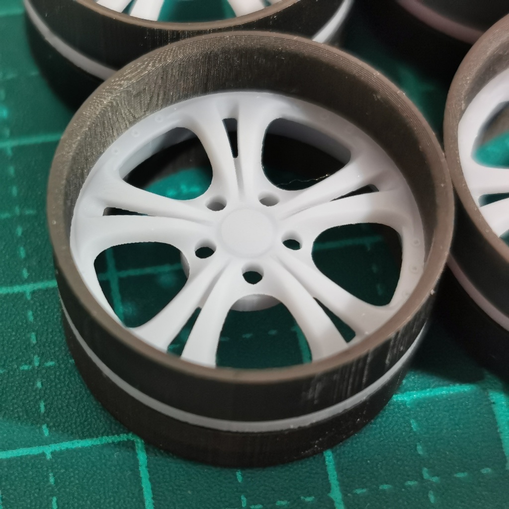 1/24 自作ホイール 18インチ WE-KCB218R