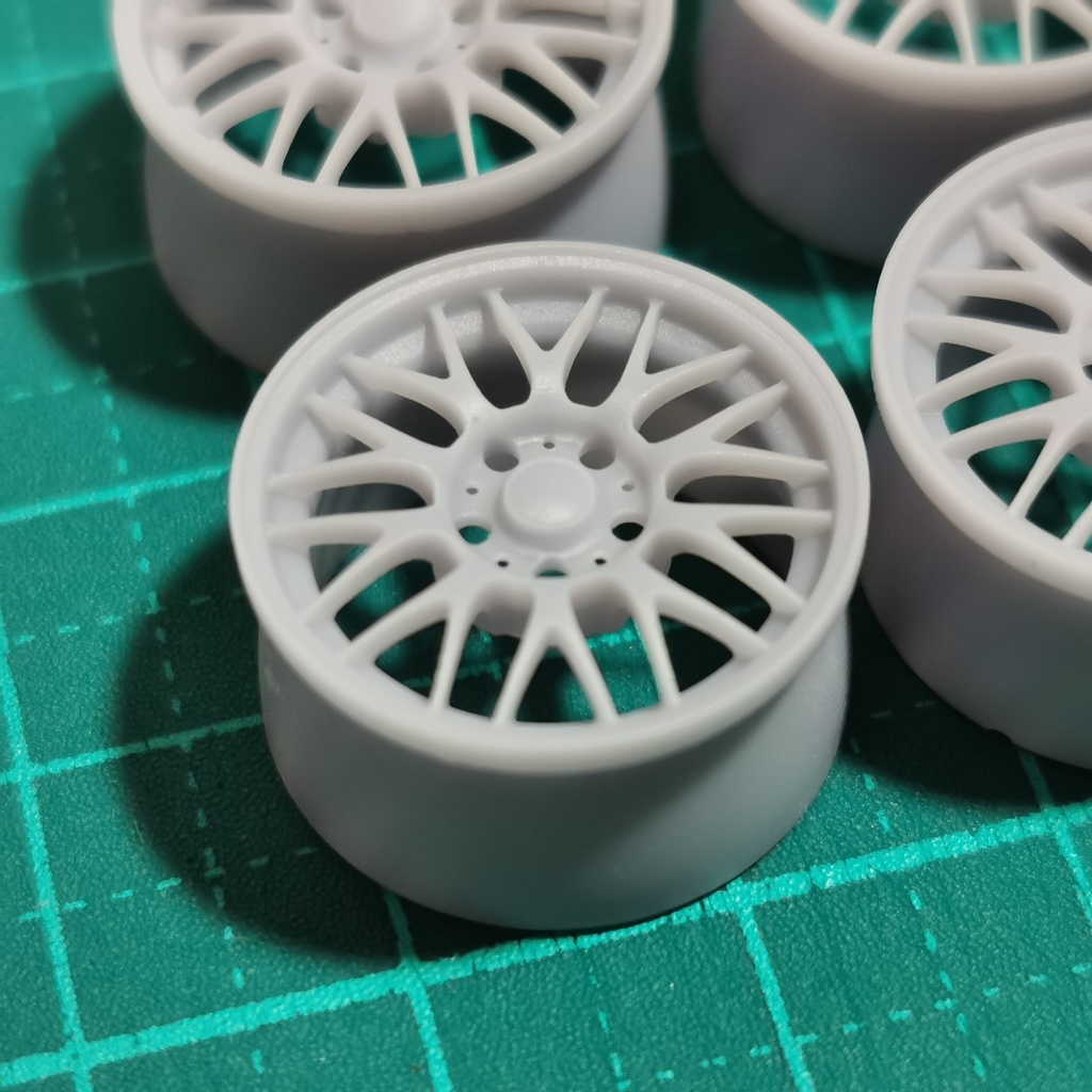 1/24 自作ホイール 16インチ B-RGF16