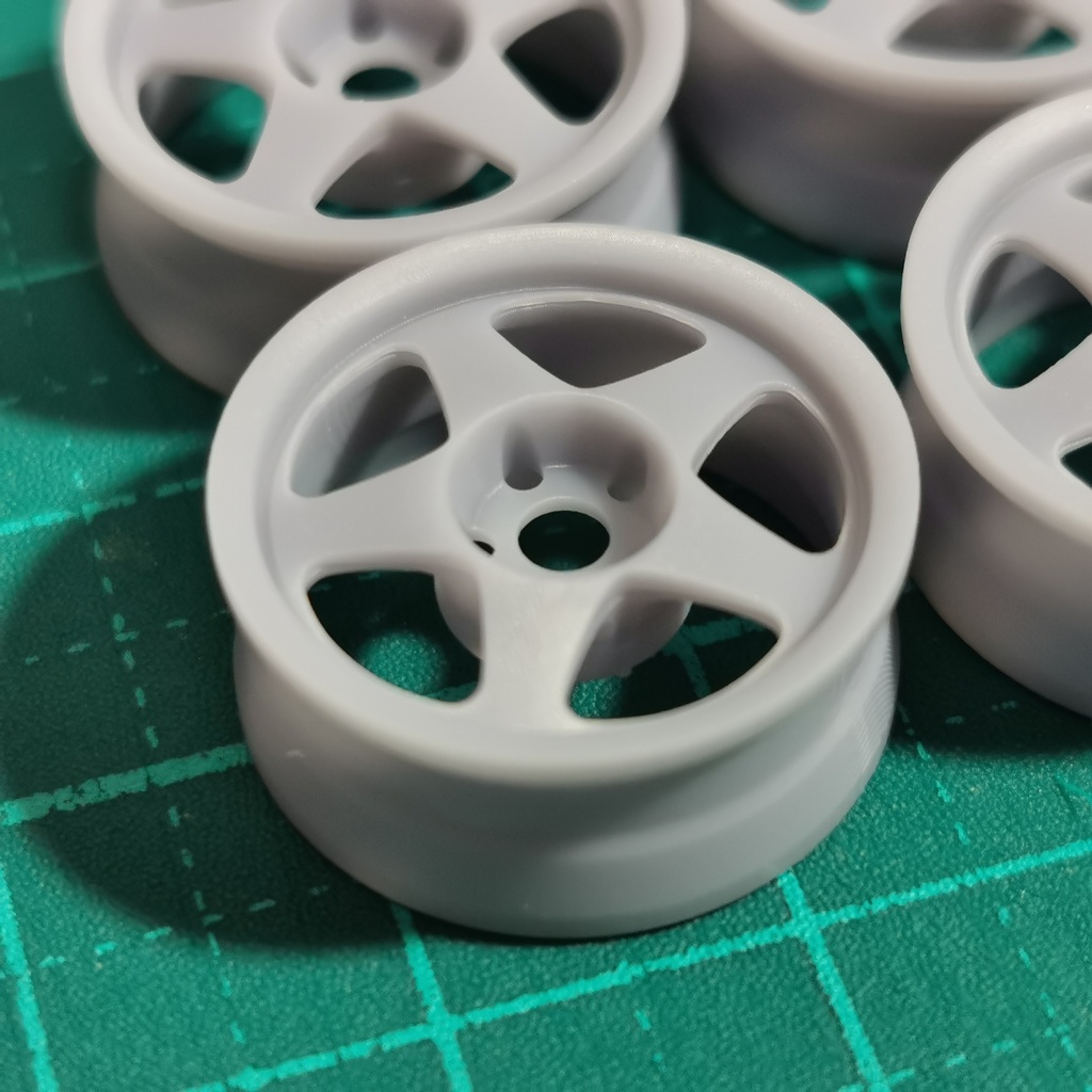 1/24 自作ホイール 16インチ DES-RME16