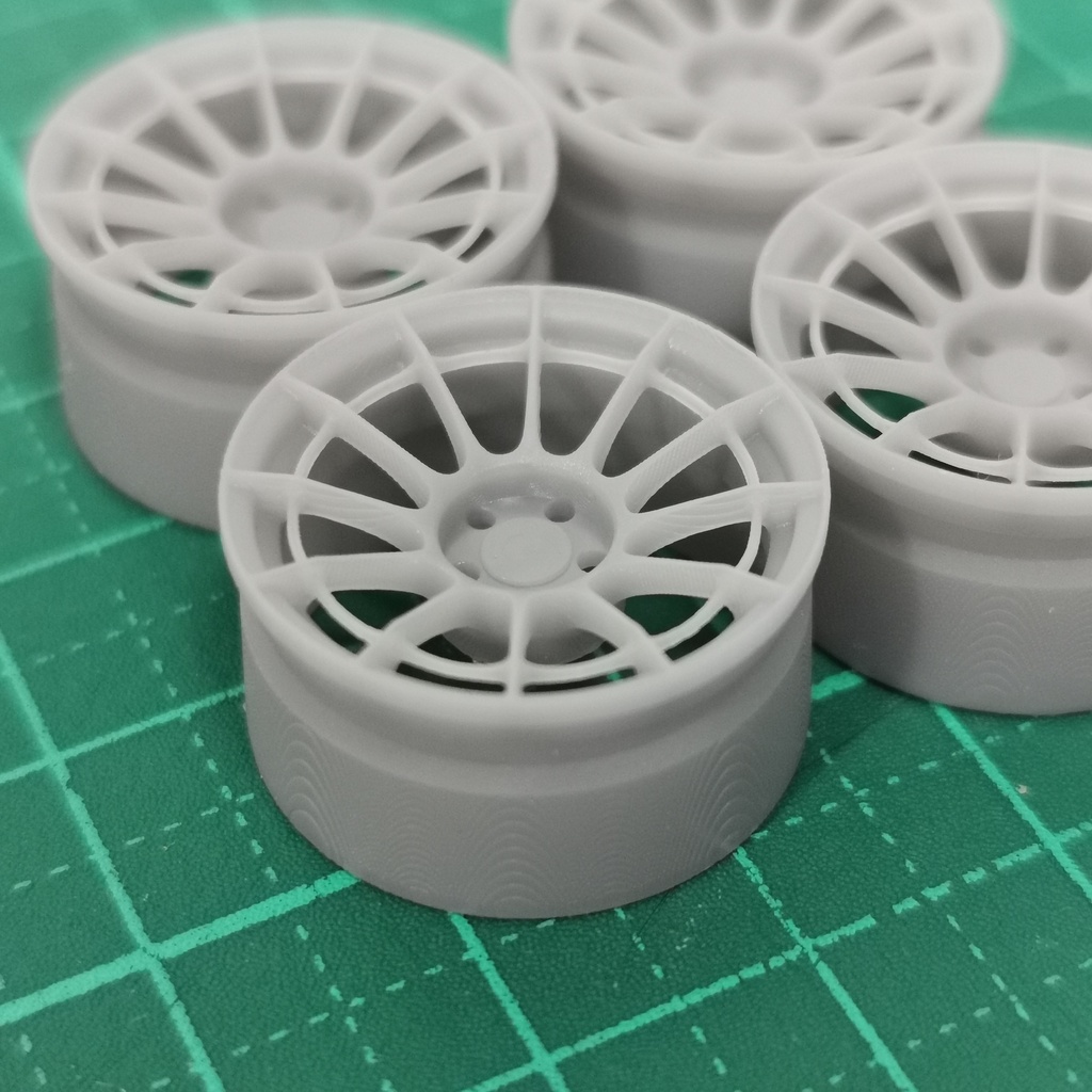 1/24 自作ホイール 18インチ EK-NT03RR18