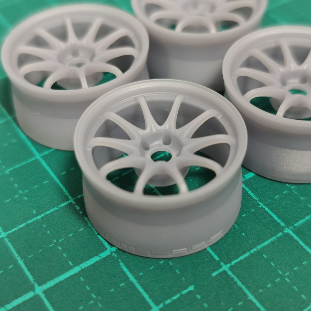 1/24 自作ホイール 18インチ R-28SL18