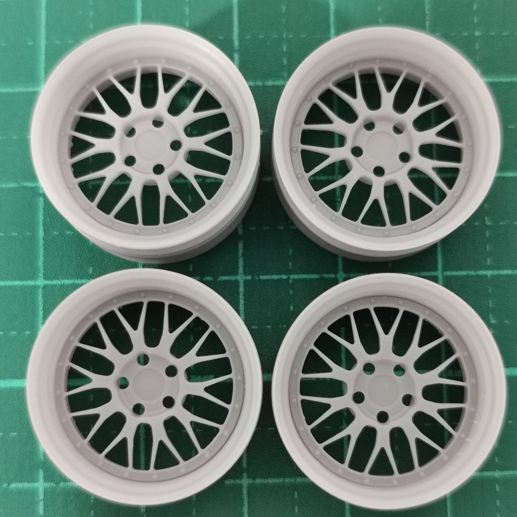 1/24 自作ホイール 18インチ B-LM18S