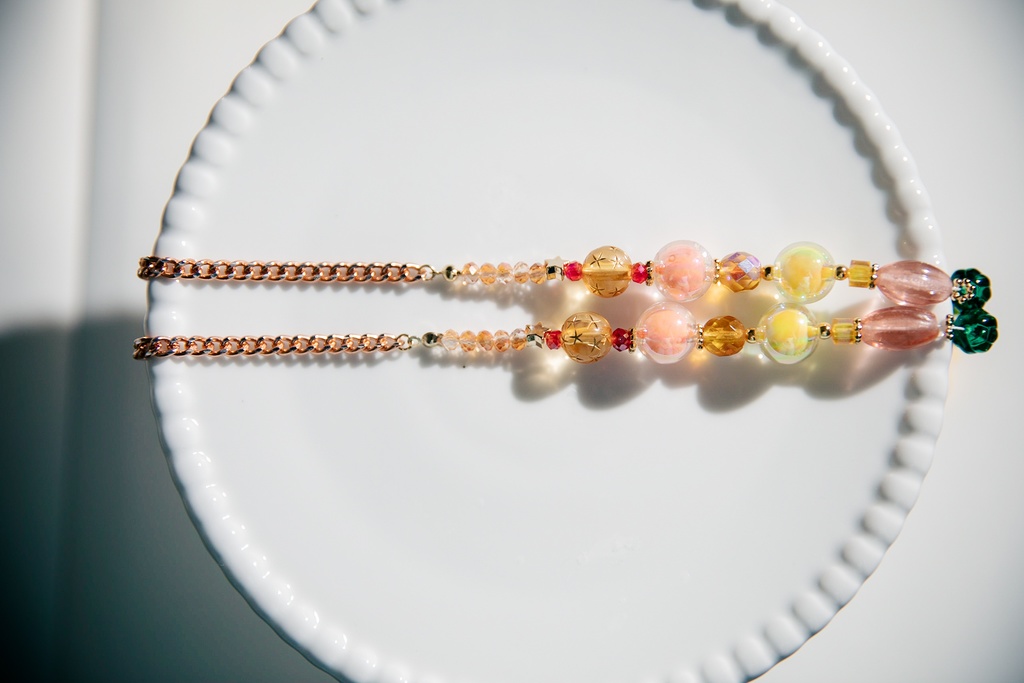 本間ひまわりイメージマスクチェーン