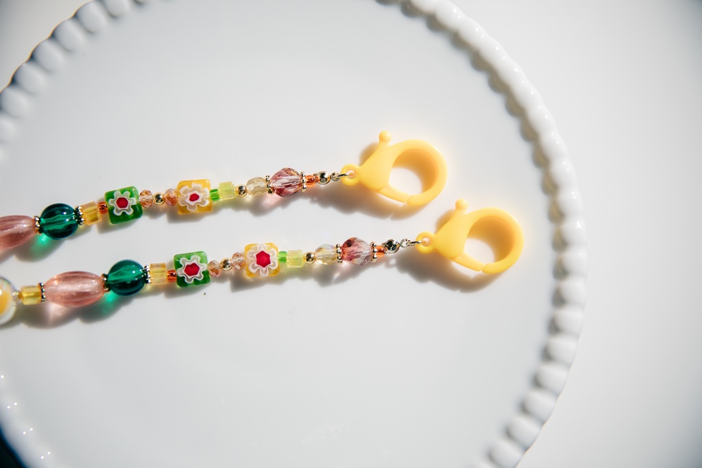 本間ひまわりイメージマスクチェーン