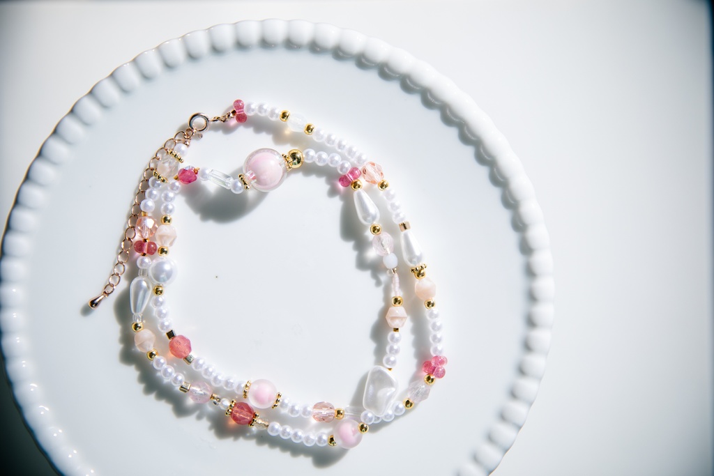 笹木咲・椎名唯香イメージネックレス