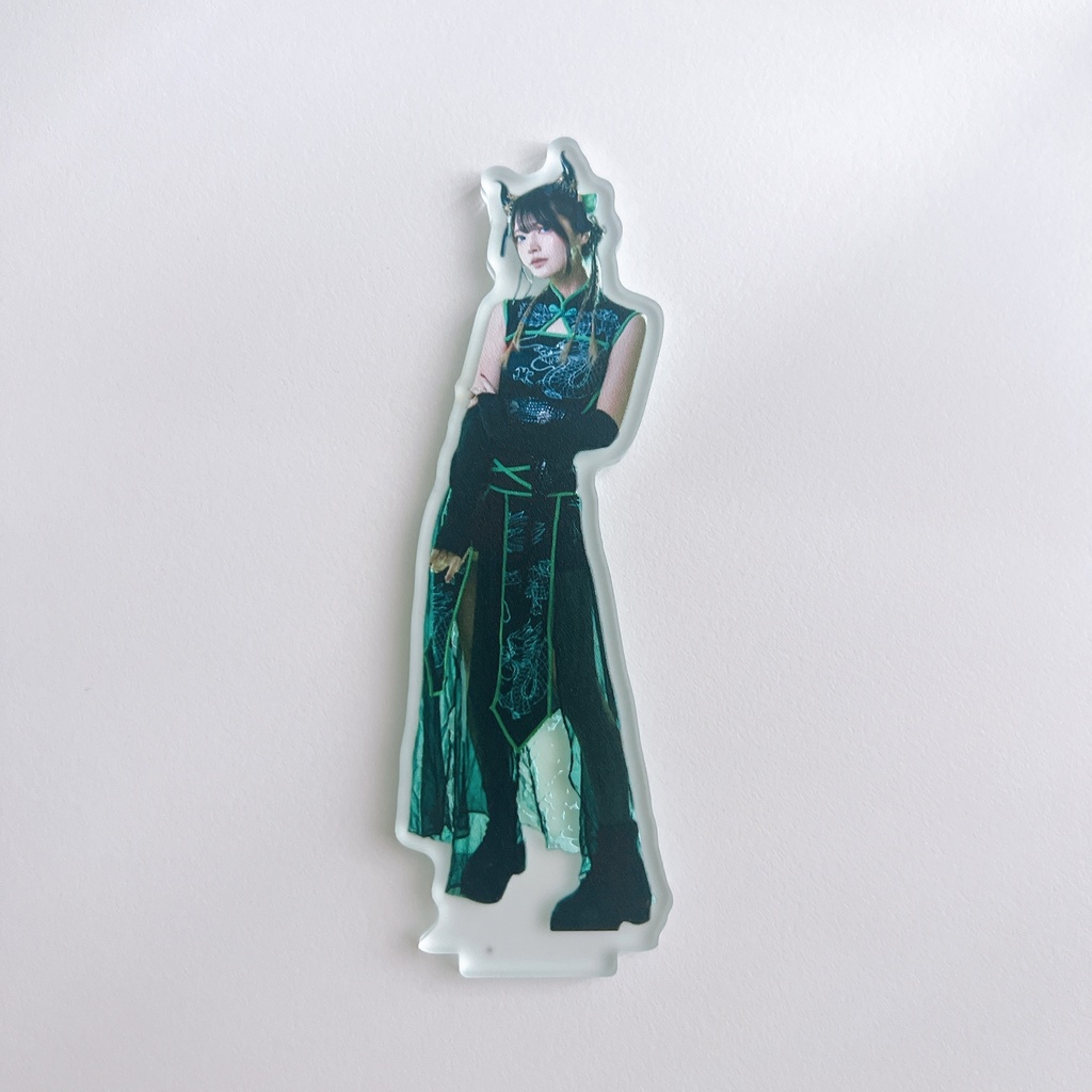 C107  アクスタ単品