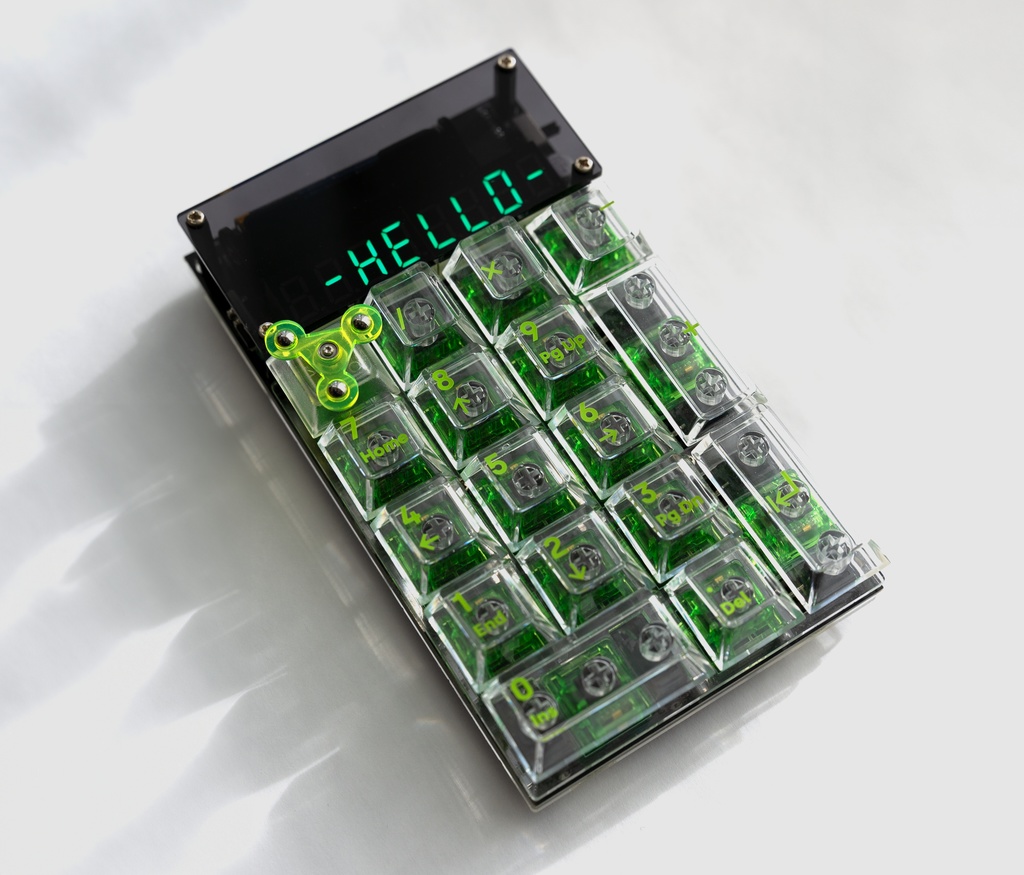 テンキー型 電卓自作キット ”TENTAKU”(てんたく) / Mechanical Switch CALCULATOR "TENTAKU" DIY Kit